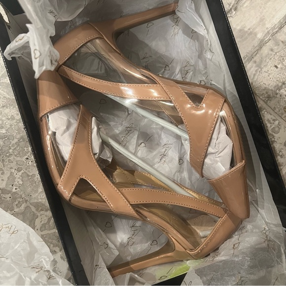 Thalia Sodi Translucent Panel Cutouts Padded Nessy Pointed Toe Pumps Size 9M NEW - Picture 5 of 7